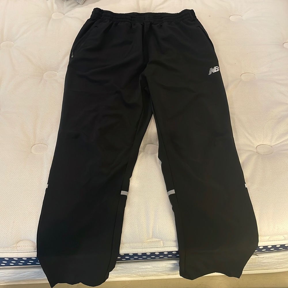 New balance black warm up / jogger pants